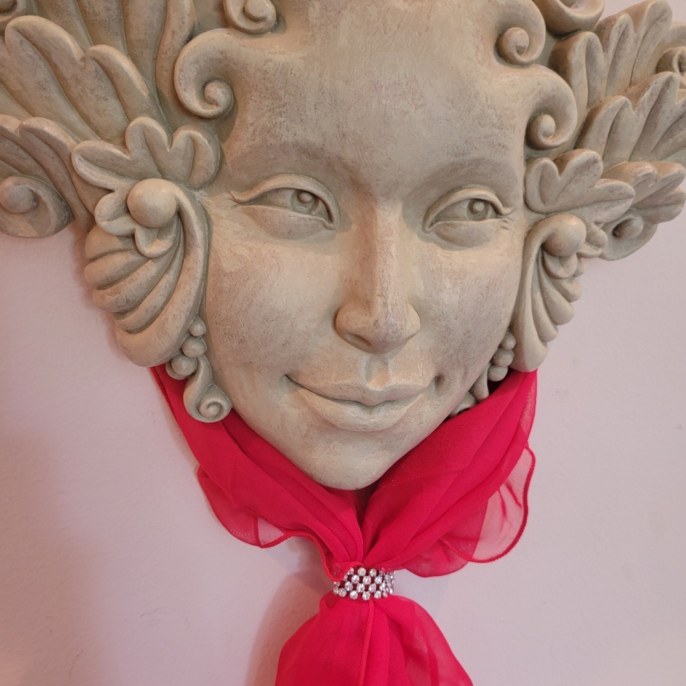 Western Germany Rhinestone Clip On Vintage Earrings ~ Costume Jewelry ~ Sparkle! - Picture 16 of 16